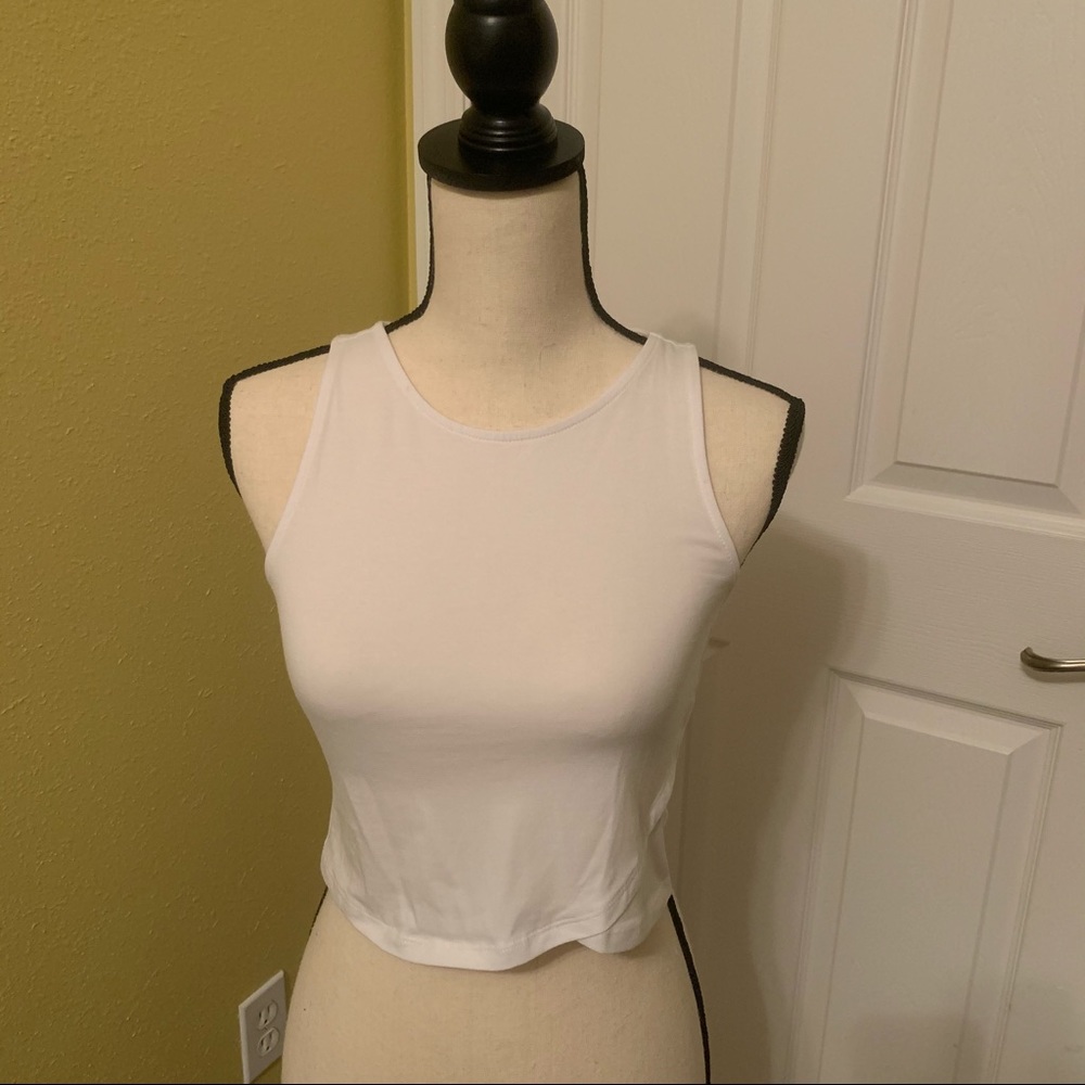 White Crop Top (M)